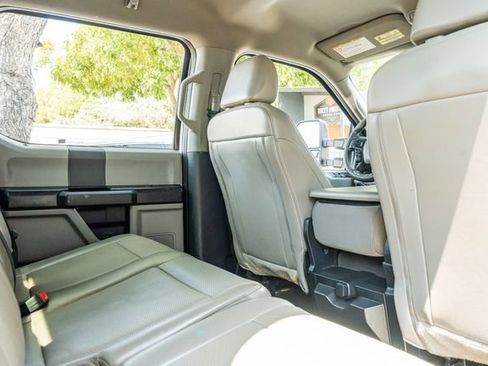 Used 2020 Ford F250 XL w/ Power Equipment Group image 41