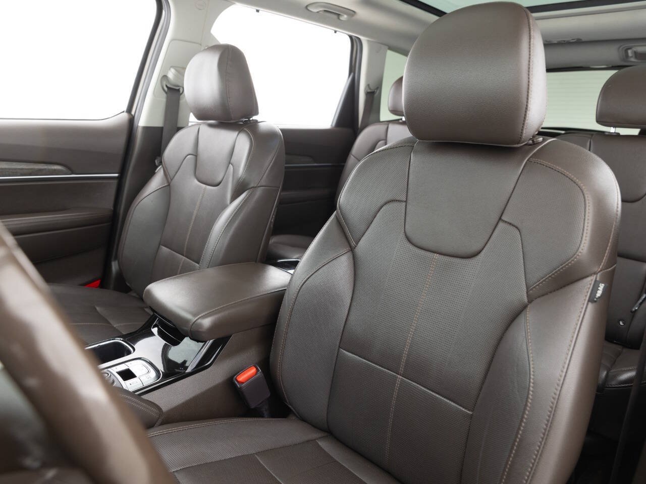 Used 2020 Kia Telluride SX w/ Towing Package AWD/4WD image 22