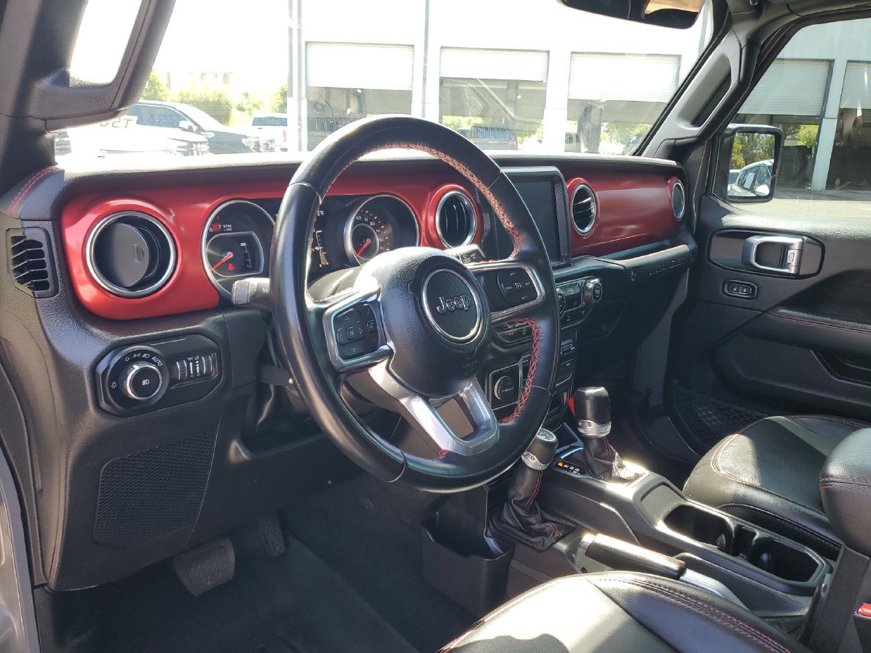 Used 2022 Jeep Wrangler Unlimited Rubicon w/ Steel Bumper Group AWD/4WD image 19