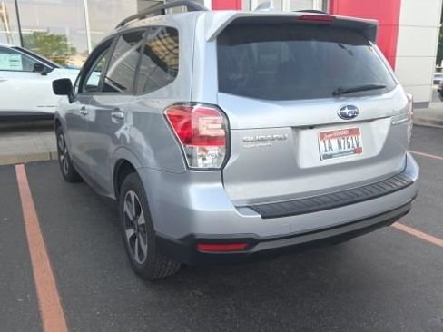 Used 2018 Subaru Forester 2.5i Premium AWD/4WD image 5