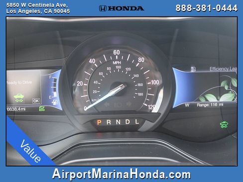 Used 2020 Ford Fusion SE FWD image 17