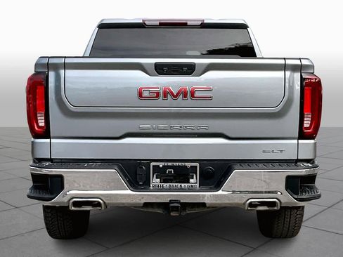 Used 2023 GMC Sierra 1500 SLT w/ SLT Premium Package image 5