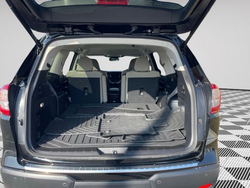 Certified 2025 Subaru Ascent Premium image 16