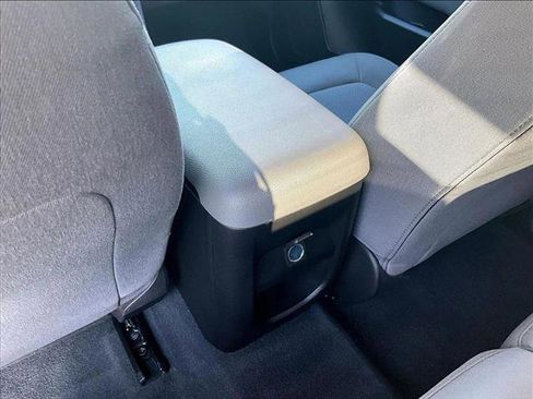 Used 2019 GMC Canyon 2WD Crew Cab w/ Convenience Package image 22