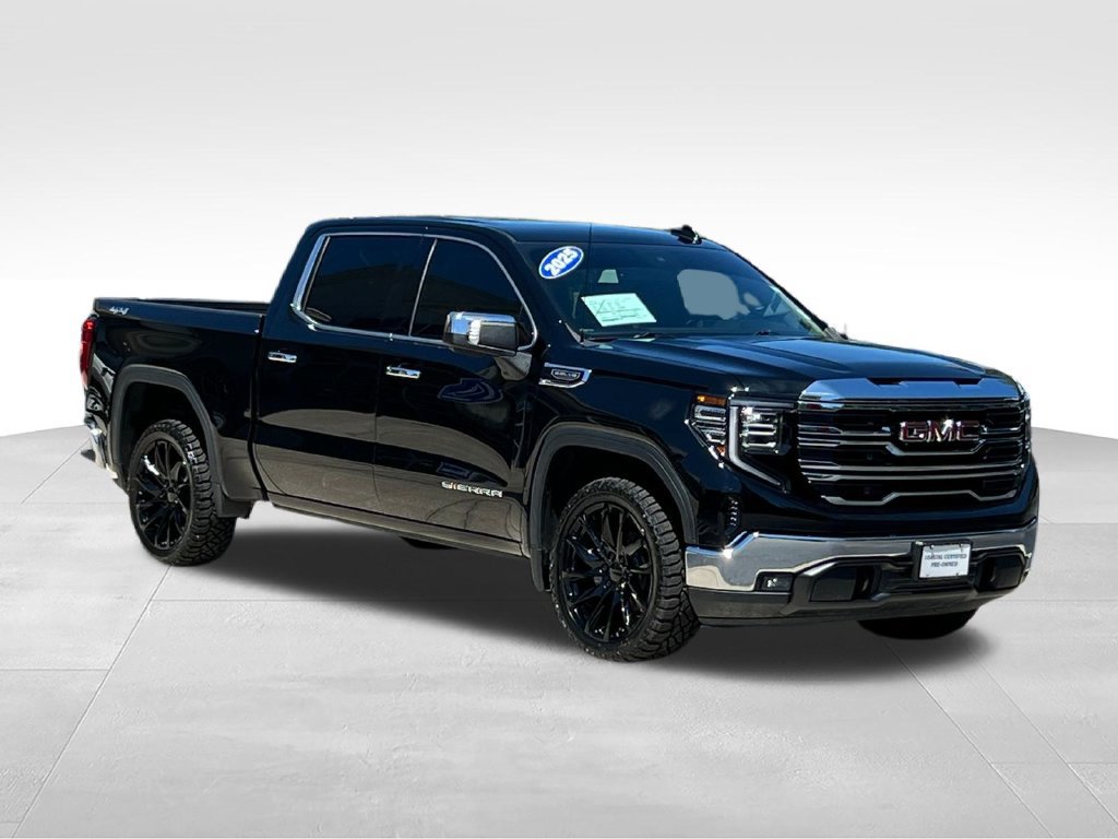 Used 2025 GMC Sierra 1500 SLT AWD/4WD image 3