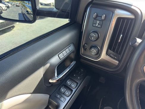 Used 2019 Chevrolet Silverado 2500 LTZ w/ Duramax Plus Package AWD/4WD image 20