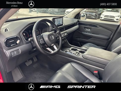 Used 2023 Honda Pilot Touring image 10
