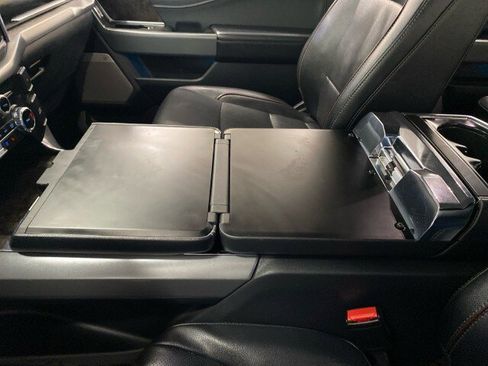 Used 2022 Ford F150 Lariat image 28