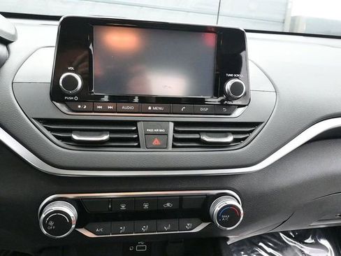 Used 2021 Nissan Altima 2.5 S image 11