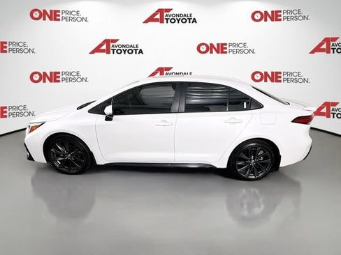 Certified 2025 Toyota Corolla XSE FWD image 5