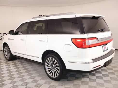 Used 2020 Lincoln Navigator Reserve w/ Luxury Package AWD/4WD image 25