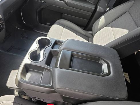 Used 2023 Chevrolet Silverado 1500 LT AWD/4WD image 30