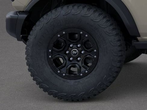 New 2026 Ford Bronco Badlands AWD/4WD image 21
