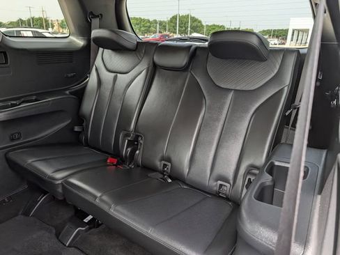 Used 2024 Hyundai Palisade SEL FWD image 28