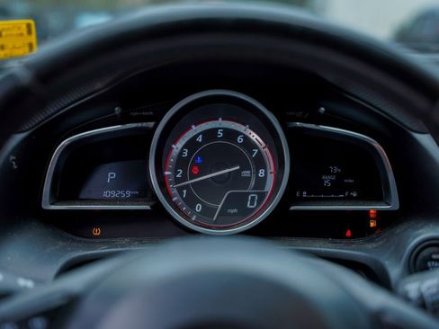 Used 2014 MAZDA MAZDA3 s Grand Touring image 6