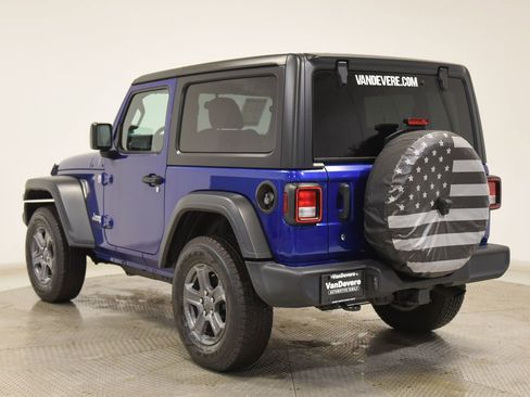 Used 2020 Jeep Wrangler Sport image 9