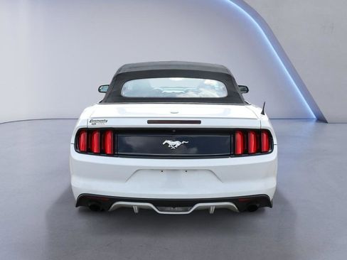 Used 2016 Ford Mustang Premium RWD image 7