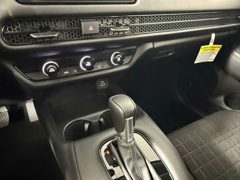 Used 2023 Honda HR-V LX image 22