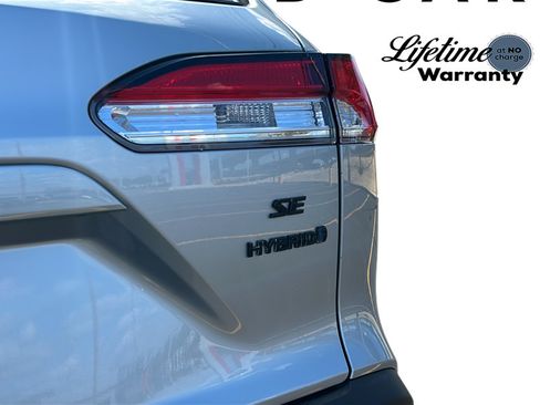 Used 2024 Toyota Corolla Cross AWD Hybrid image 30