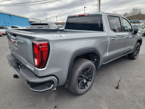 New 2026 GMC Sierra 1500 Elevation image 8