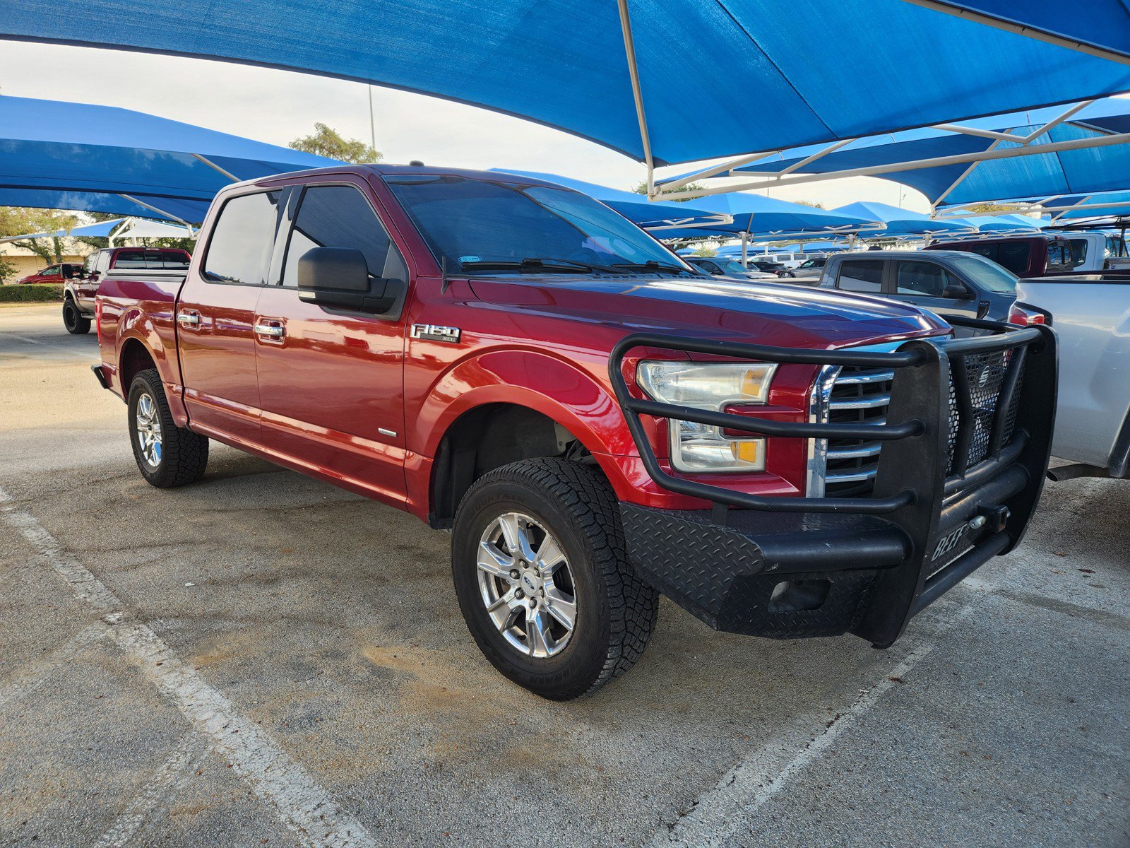 Used 2016 Ford F150 XLT w/ Equipment Group 302A Luxury AWD/4WD image 1