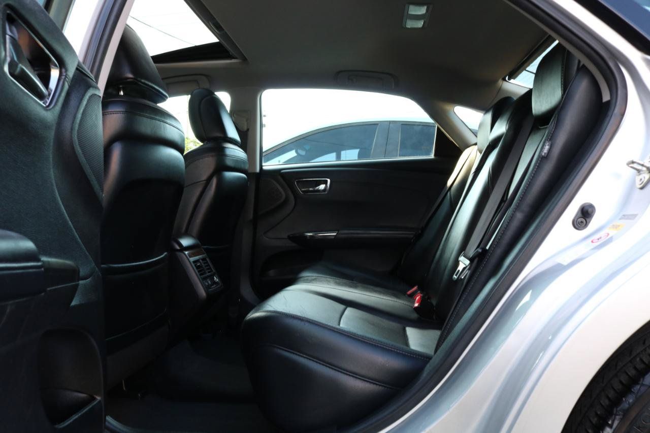 Used 2013 Toyota Avalon Limited FWD image 30