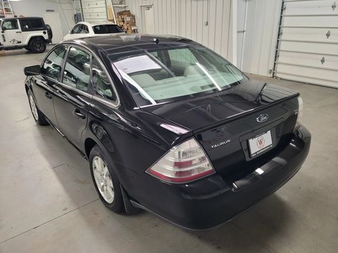 Used 2008 Ford Taurus SEL AWD/4WD image 5