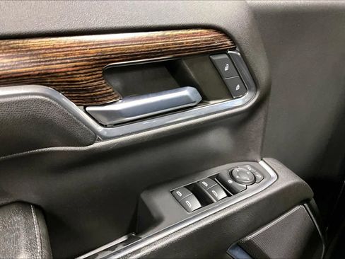 Used 2023 GMC Sierra 1500 Elevation image 30