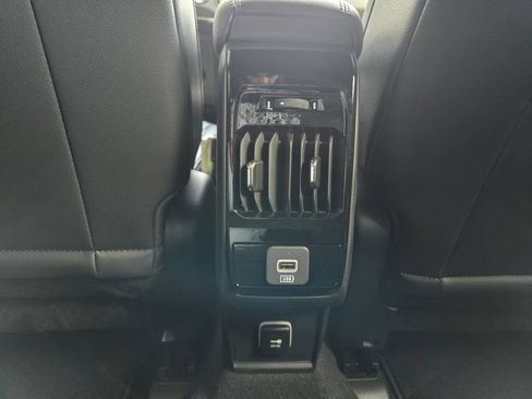 New 2026 Jeep Compass Latitude AWD/4WD image 33