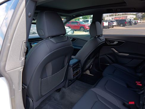 New 2025 Audi Q8 Premium Plus image 34