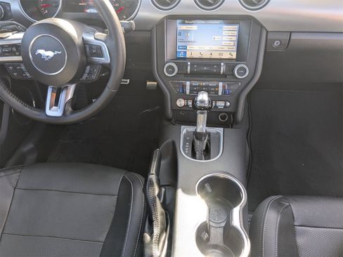 Used 2018 Ford Mustang GT Premium image 17