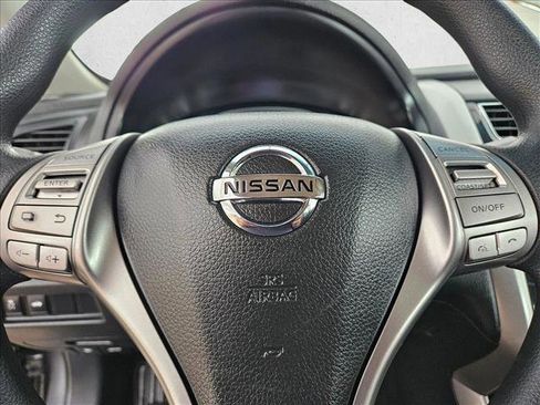 Used 2015 Nissan Altima 2.5 S w/ Power Driver Seat Package FWD image 16