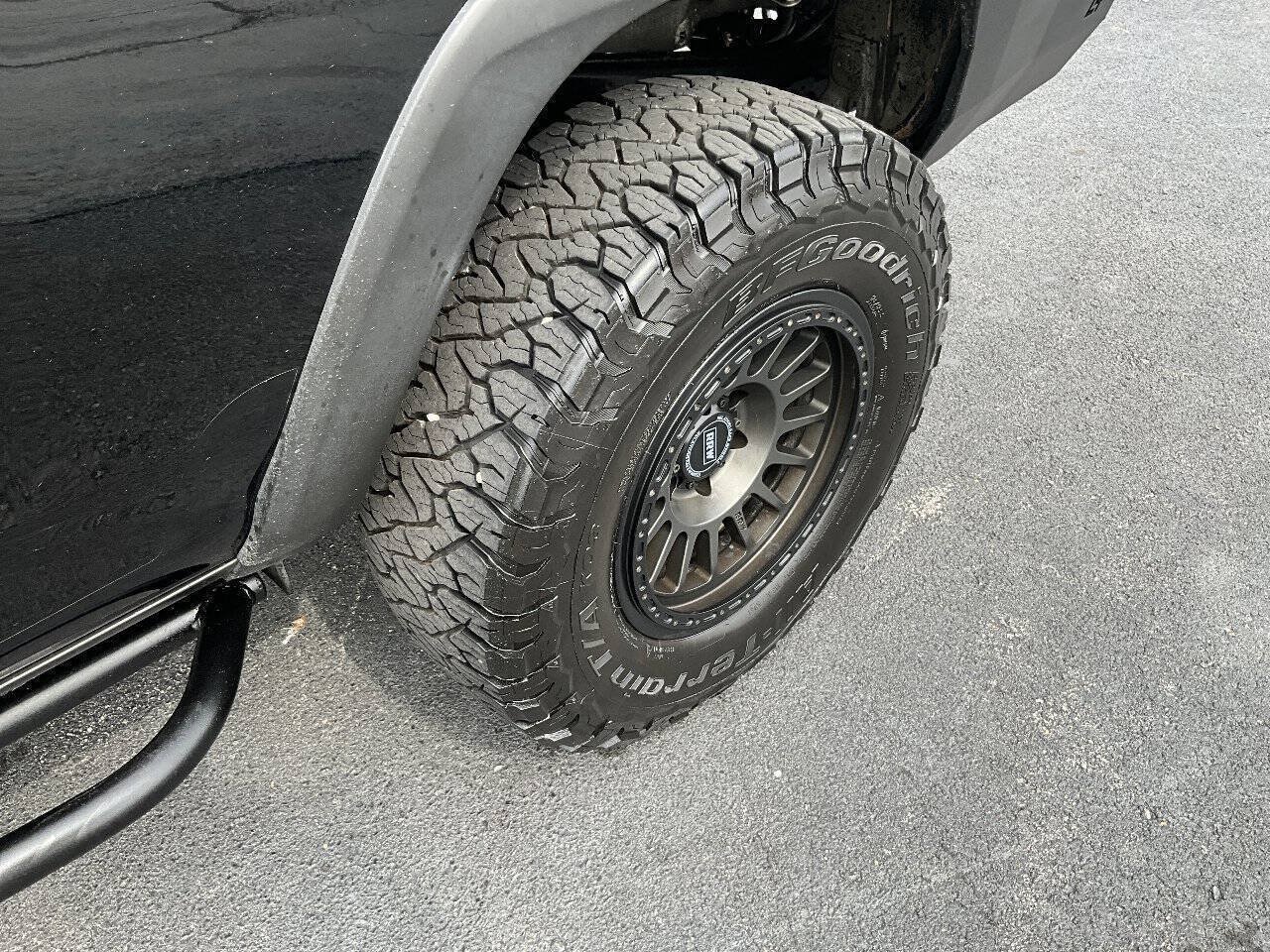 Used 2011 Toyota 4Runner Trail AWD/4WD image 39