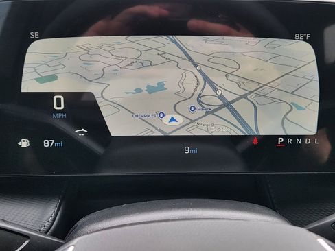 New 2026 Chevrolet Equinox LT w/ LPO, Floor Liner Package FWD image 11