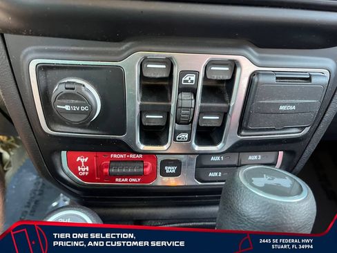 Used 2020 Jeep Wrangler Unlimited Rubicon AWD/4WD image 23