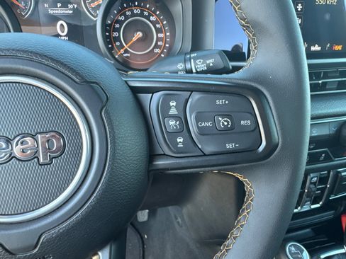 Used 2024 Jeep Wrangler Sport S image 19