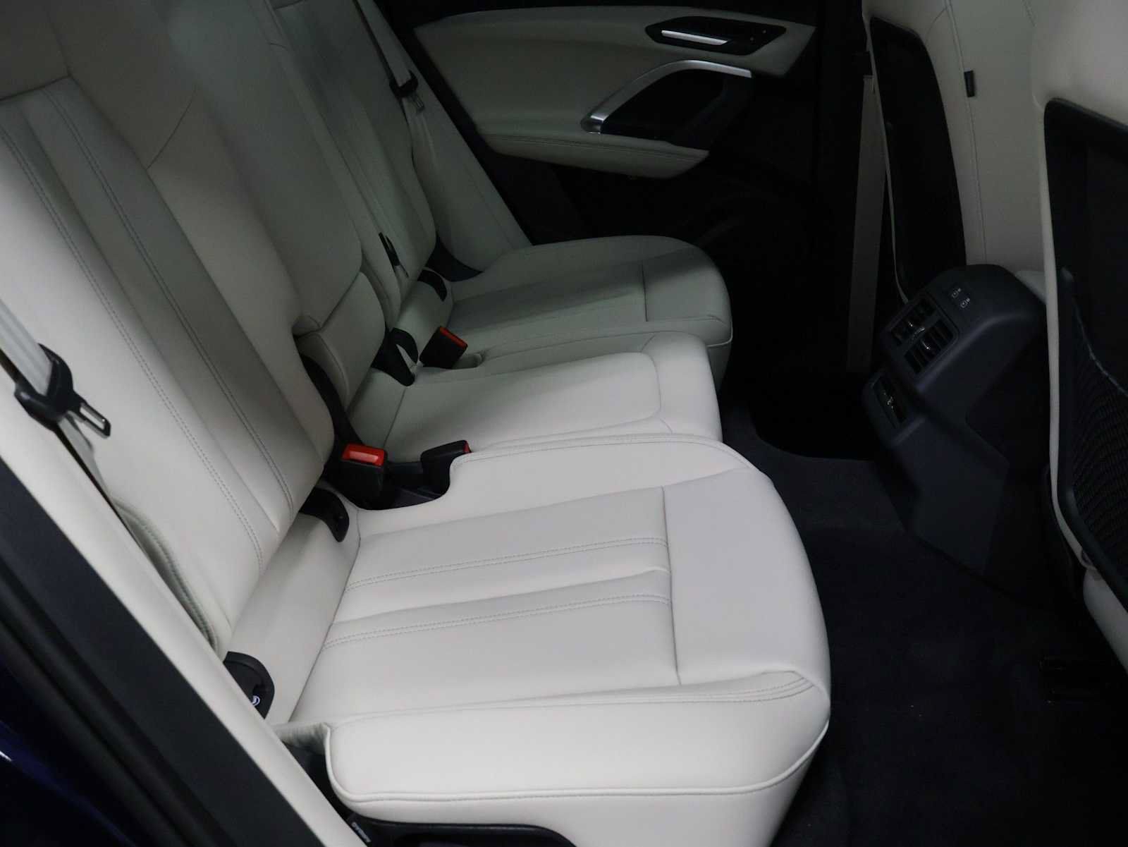 New 2026 Audi Q5 Premium AWD/4WD image 34