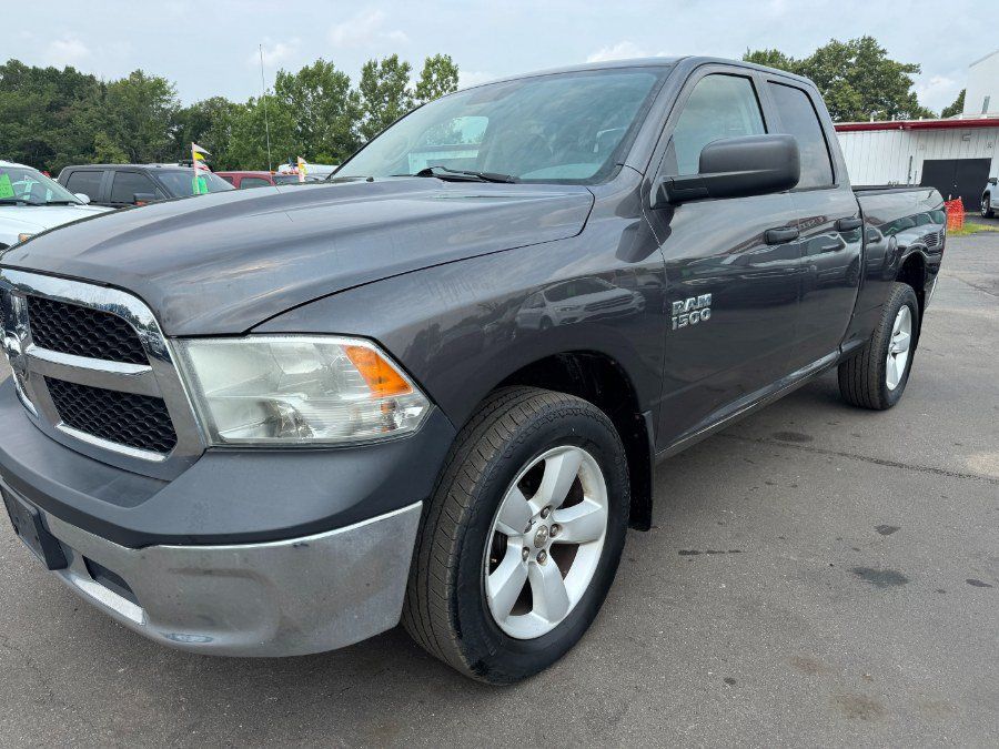 Used 2014 RAM 1500 ST w/ SXT Appearance Group AWD/4WD image 9