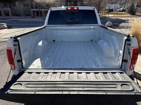 Used 2016 RAM 1500 Laramie w/ Convenience Group image 8