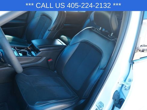 Used 2023 Jeep Grand Cherokee L Laredo image 20