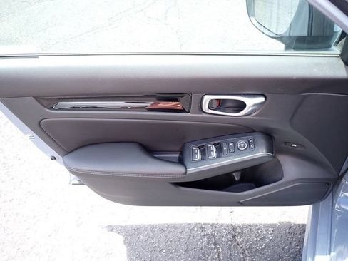 Used 2023 Honda Civic Touring image 20