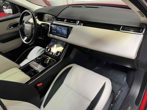 Used 2020 Land Rover Range Rover Velar S AWD/4WD image 47