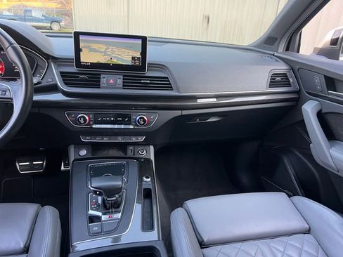 Used 2018 Audi SQ5 Prestige image 17
