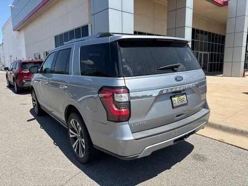 Used 2021 Ford Expedition Limited AWD/4WD image 4