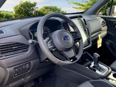 New 2025 Subaru Forester Touring image 7