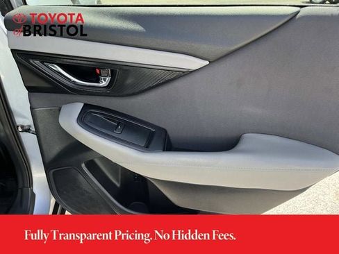 Used 2025 Subaru Outback Premium w/ Popular Package #1 AWD/4WD image 19