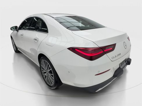 Used 2025 Mercedes-Benz CLA 250 4MATIC image 10