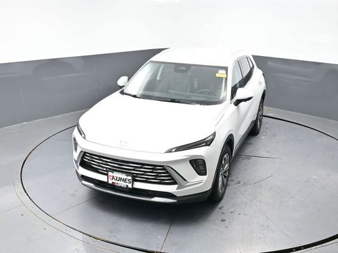 Used 2024 Buick Envision Preferred image 45