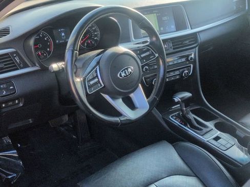 Used 2020 Kia Optima Premium image 11