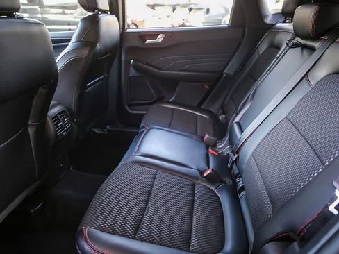Used 2024 Ford Escape ST-Line w/ Cold Weather Package FWD image 19
